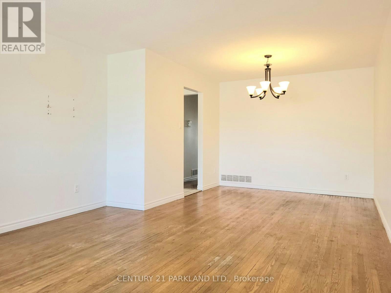 13 Tolton Drive, Brampton, ON, L6V 2P9 - 7