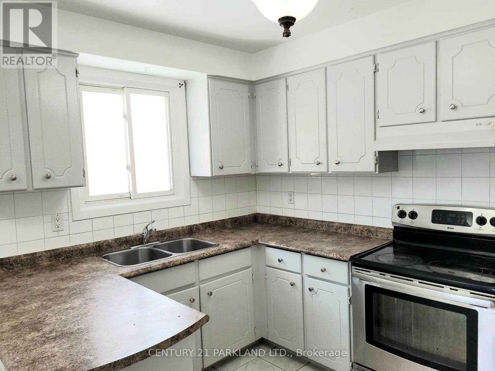 13 Tolton Drive, Brampton, ON, L6V 2P9 - 6