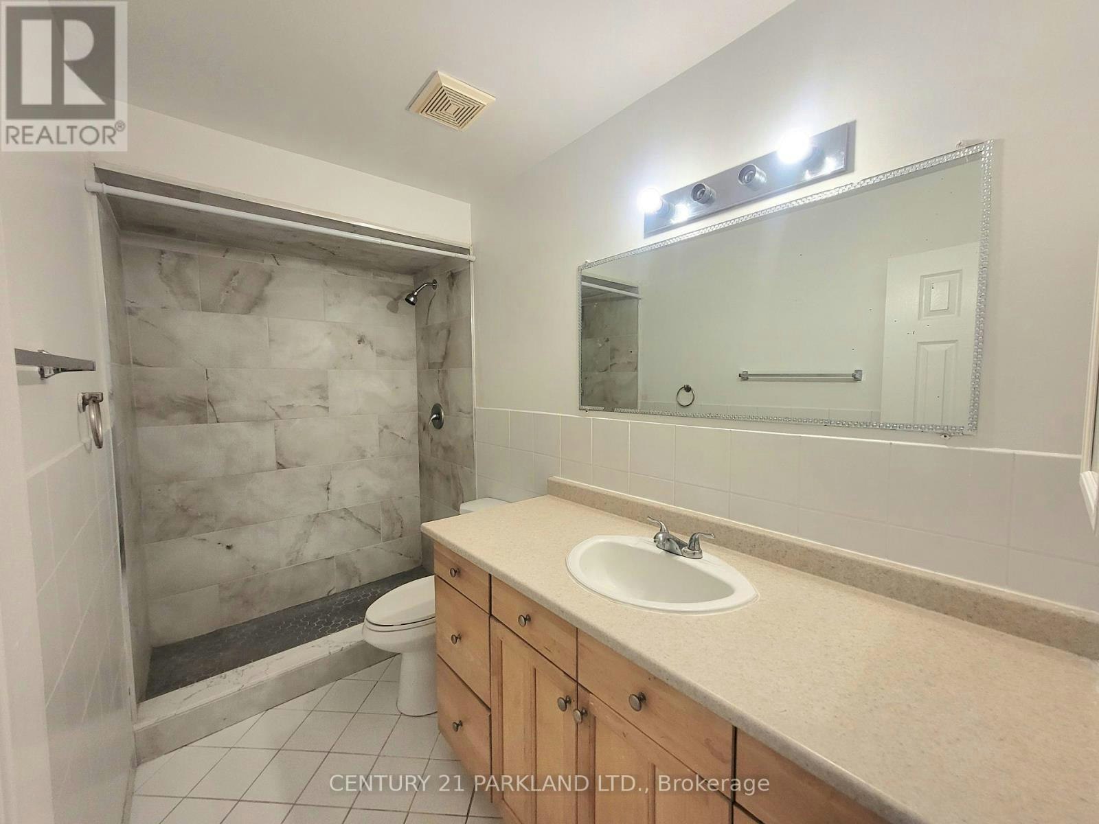 13 Tolton Drive, Brampton, ON, L6V 2P9 - 14