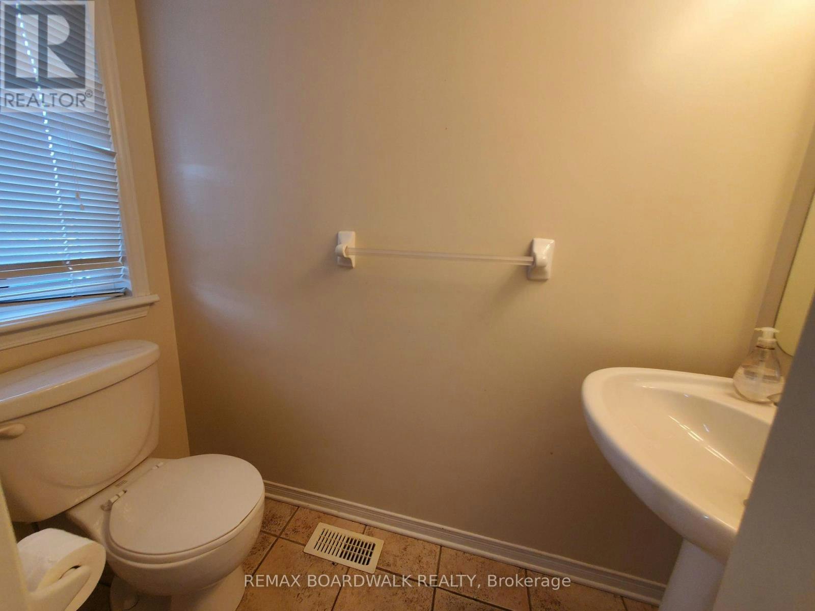 243-90 Edenvale Drive, Ottawa, ON, K2K 3N8 - 21