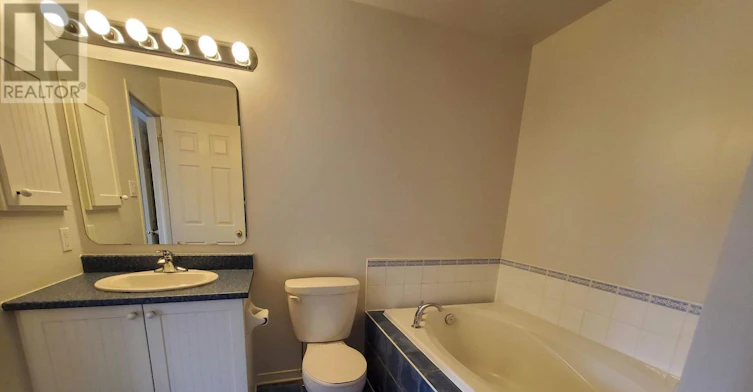 243-90 Edenvale Drive, Ottawa, ON, K2K 3N8 - 14