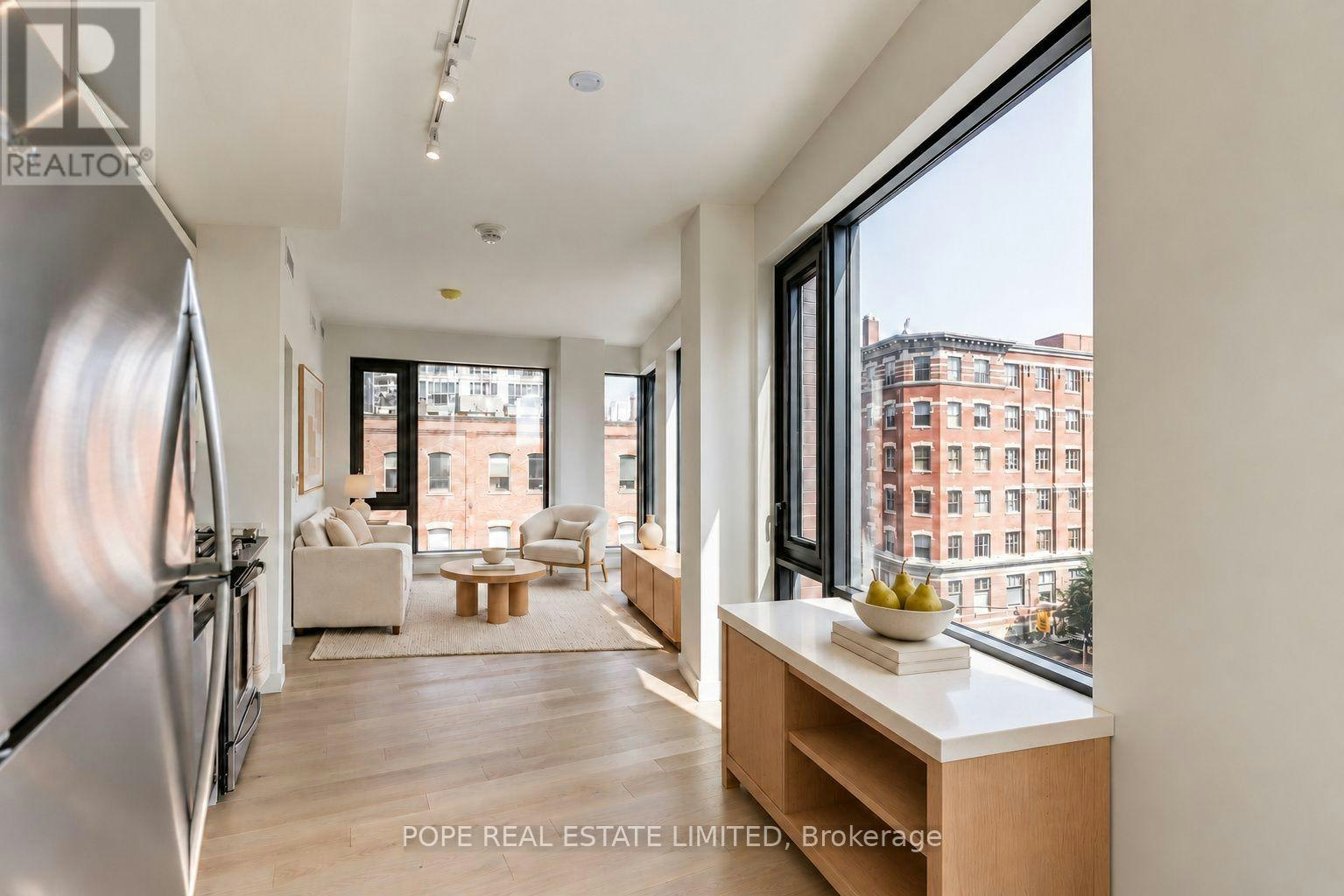 412-2A Church Street, Toronto, ON, M5E 0E1