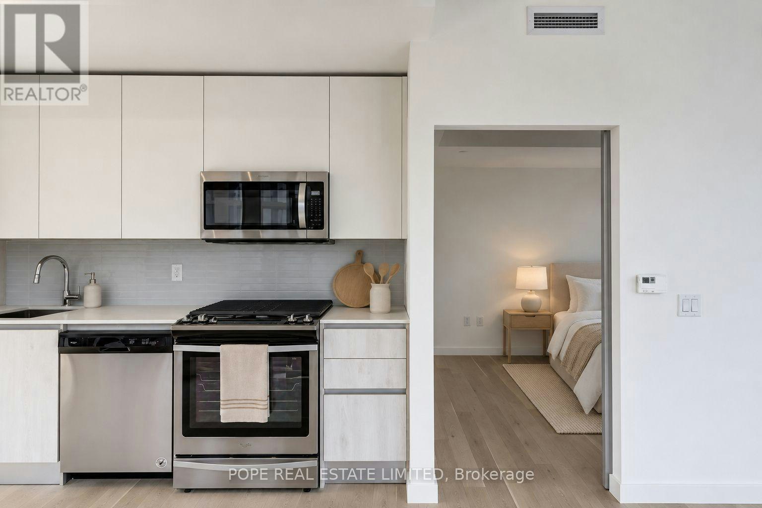 412-2A Church Street, Toronto, ON, M5E 0E1 - 12