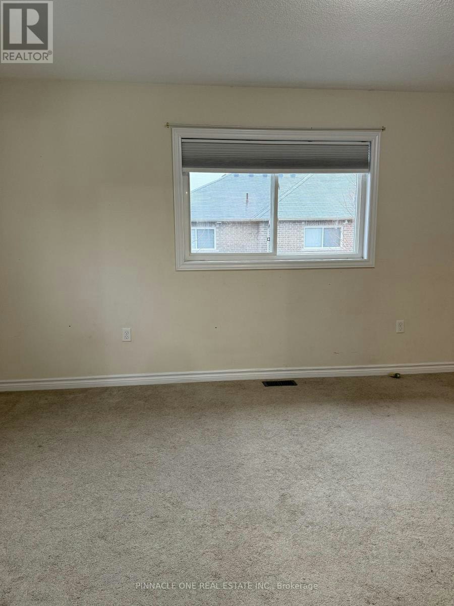34 Markham Trail, Clarington, ON, L1C 0S4 - 8