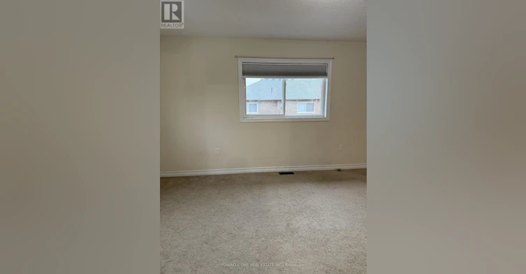 34 Markham Trail, Clarington, ON, L1C 0S4 - 8