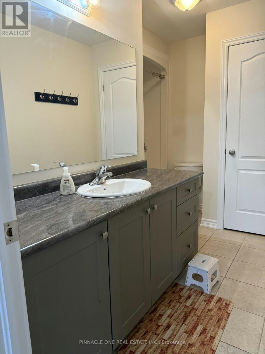 34 Markham Trail, Clarington, ON, L1C 0S4 - 13
