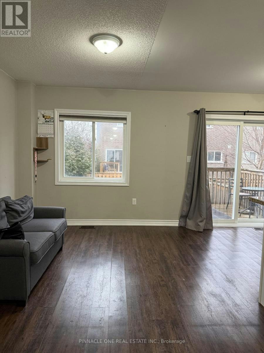 34 Markham Trail, Clarington, ON, L1C 0S4 - 3