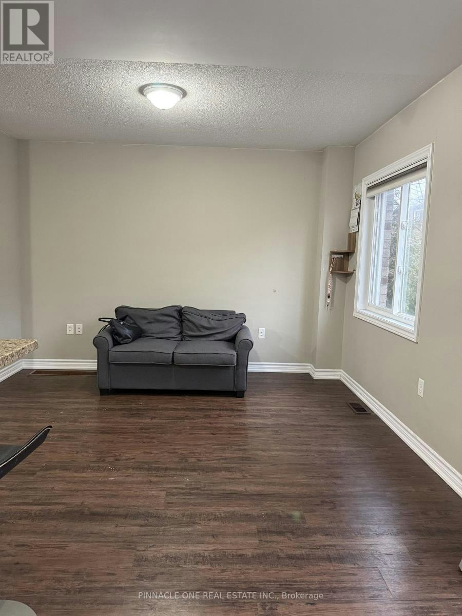 34 Markham Trail, Clarington, ON, L1C 0S4 - 2