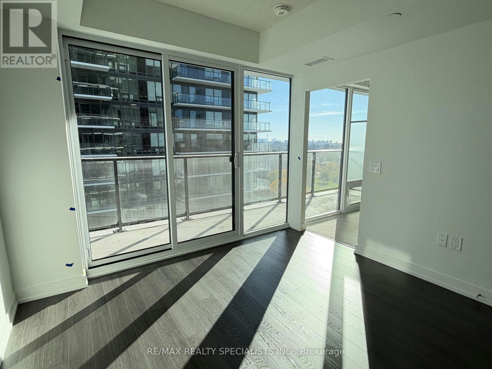 1206-4010 Eglinton Avenue W, Toronto, ON, M9A 0G5 - 11