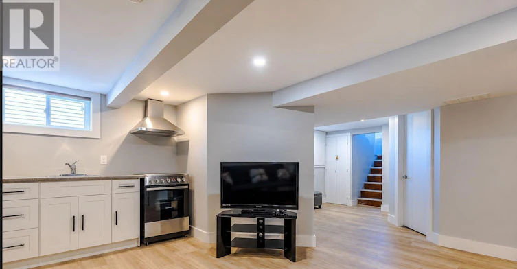 6246 Churchill Street, Niagara Falls, ON, L2G 2X4 - 10