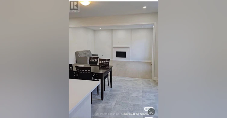 ROOM 2-49 Bud Leggett Cres Crescent, Georgina, ON, L4P 0B5 - 2