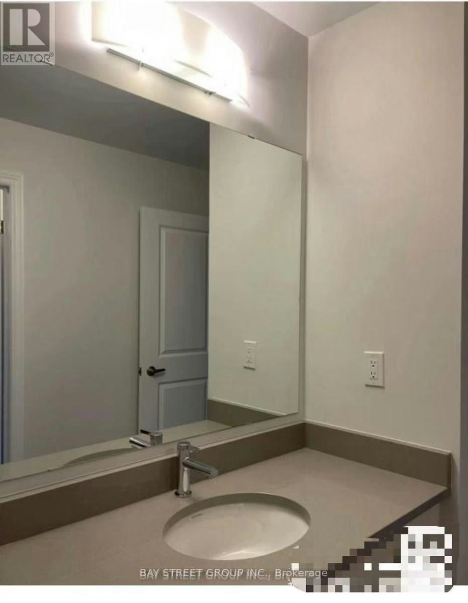 ROOM 2-49 Bud Leggett Cres Crescent, Georgina, ON, L4P 0B5 - 9