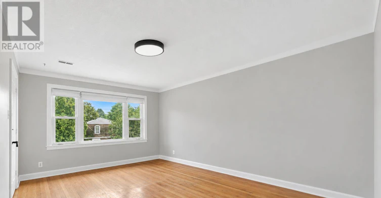 3-527 Laderoute Avenue, Ottawa, ON, K1Z 5V9 - 2