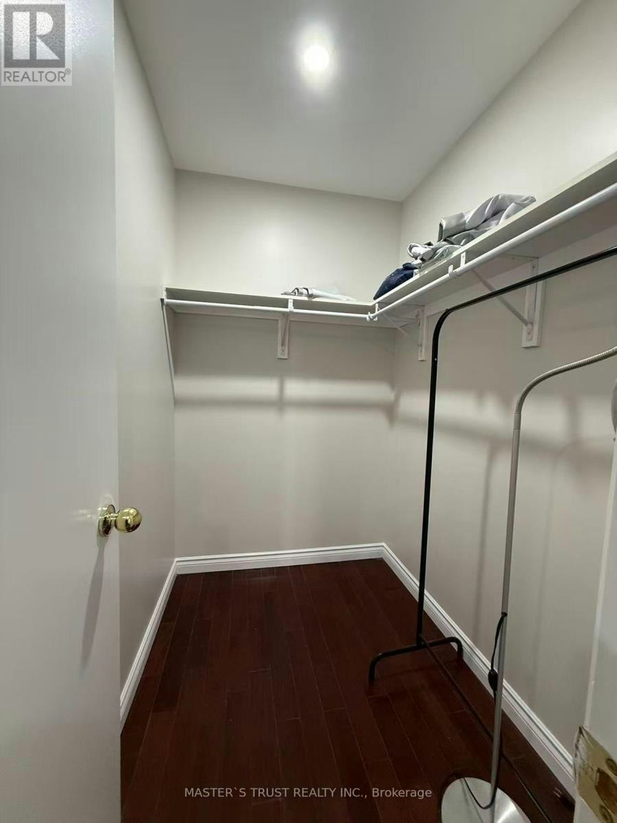MAIN-92 Loganberry Crescent, Toronto, ON, M2H 3H1 - 8