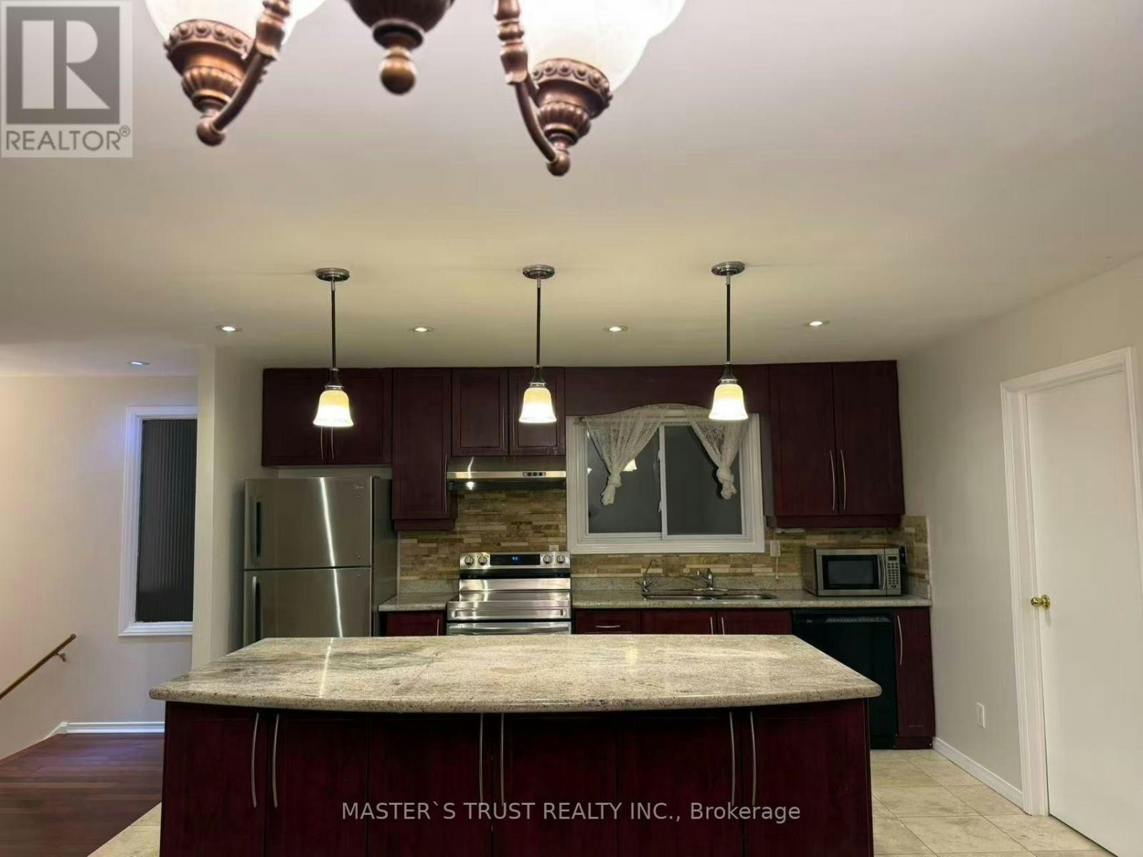 MAIN-92 Loganberry Crescent, Toronto, ON, M2H 3H1 - 5
