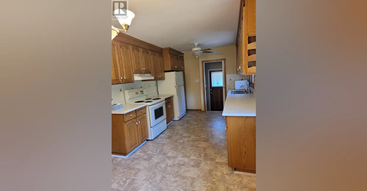 460 Bader Avenue, Oshawa, ON, L1J 3E8 - 8