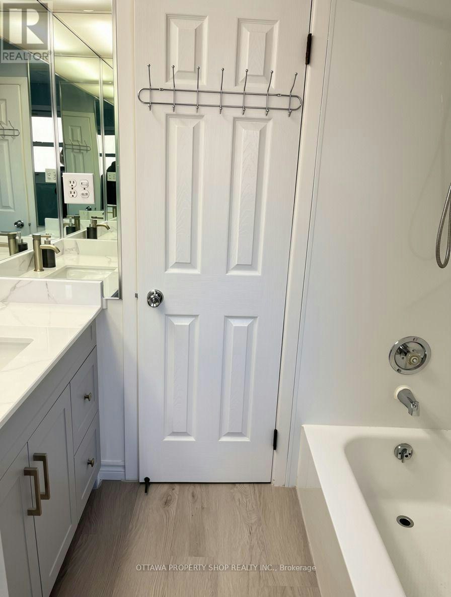 46 Bedale Drive, Ottawa, ON, K2H 5M1 - 19