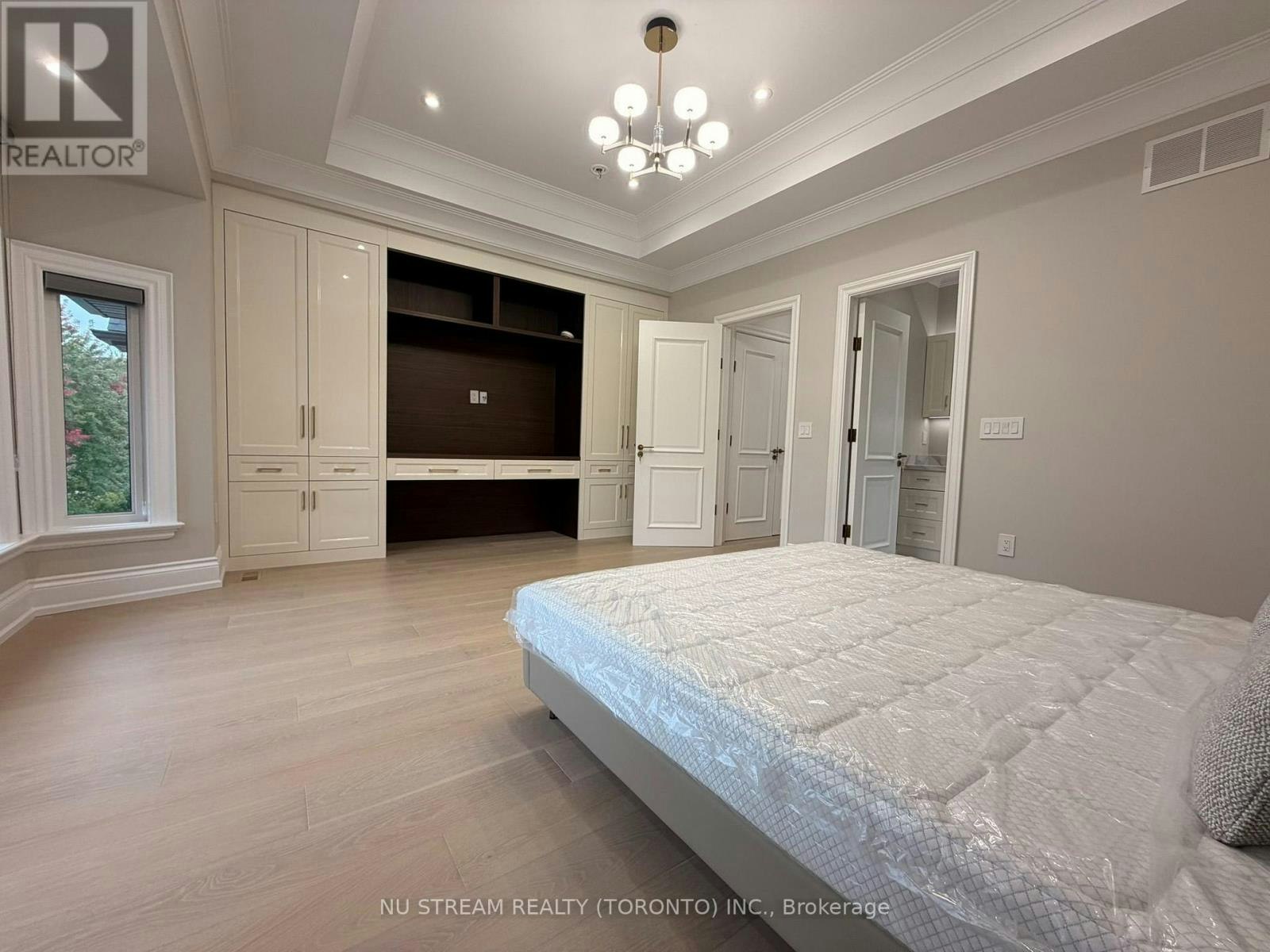108 Abitibi Avenue, Toronto, ON, M2M 2V6 - 28