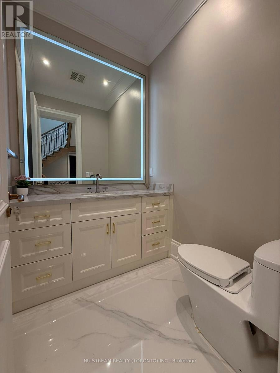 108 Abitibi Avenue, Toronto, ON, M2M 2V6 - 17