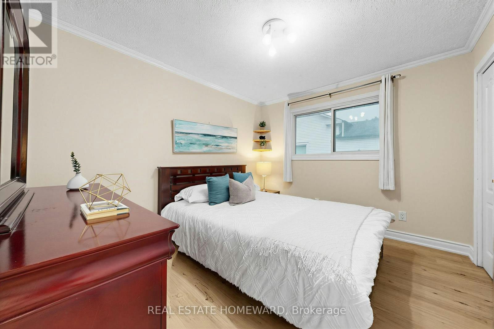 621 Byron Street S, Whitby, ON, L1N 4R6 - 21