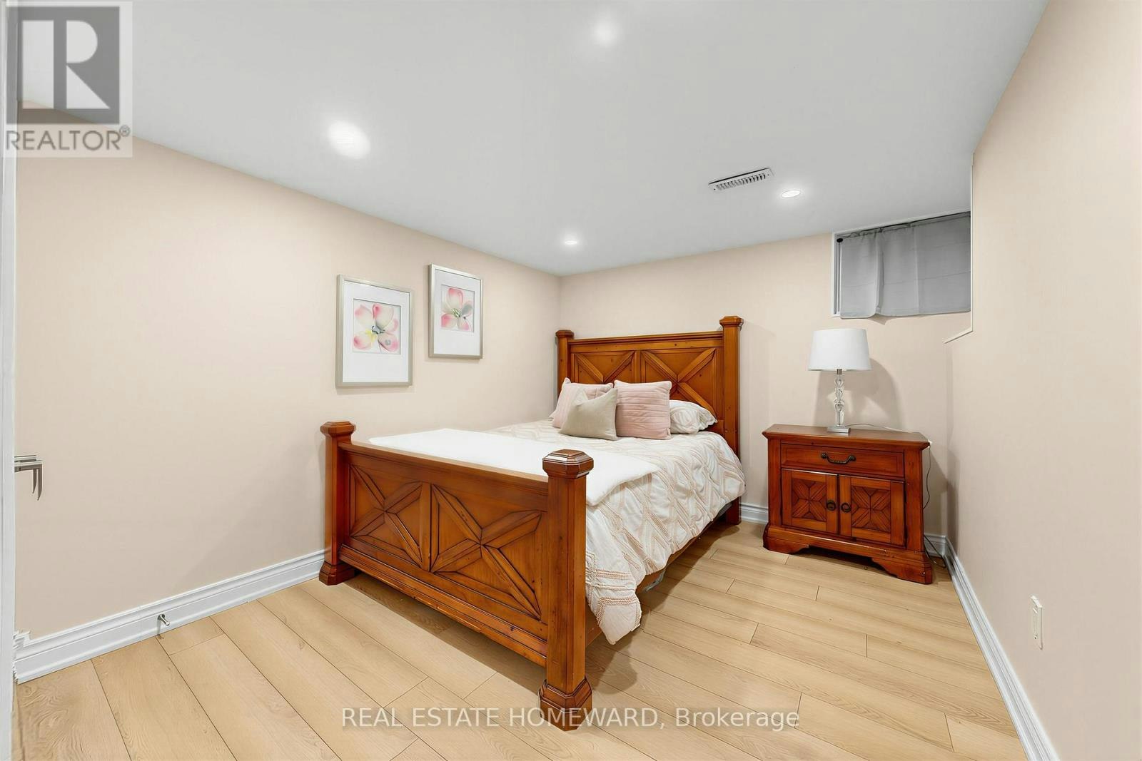 621 Byron Street S, Whitby, ON, L1N 4R6 - 31