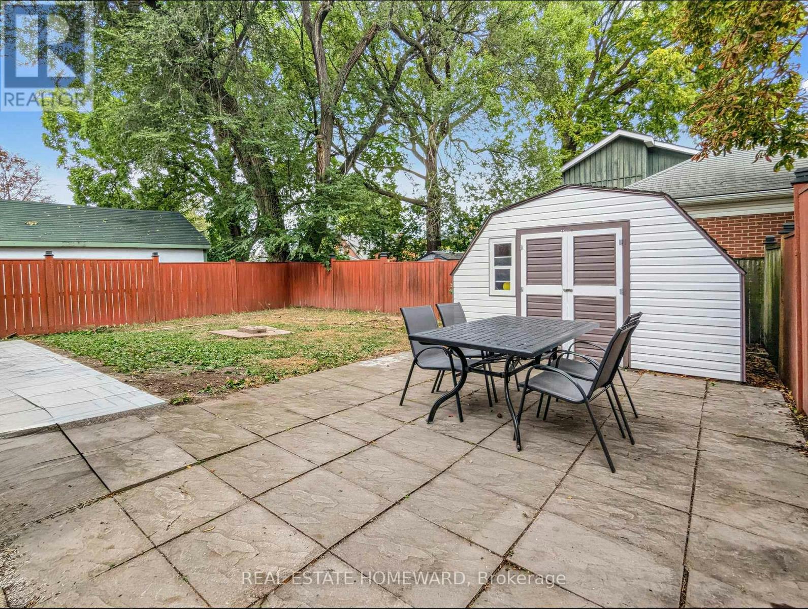 621 Byron Street S, Whitby, ON, L1N 4R6 - 39