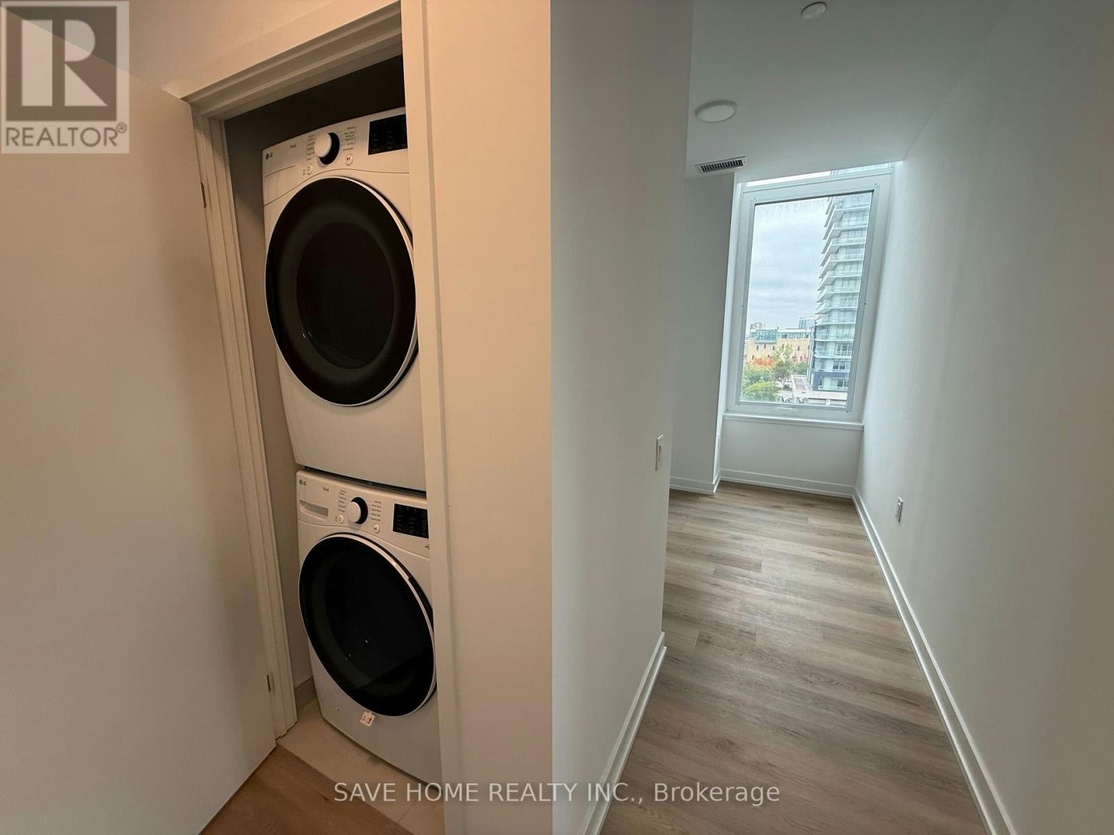 503-395 Square One Drive, Mississauga, ON, L5B 0P6 - 4