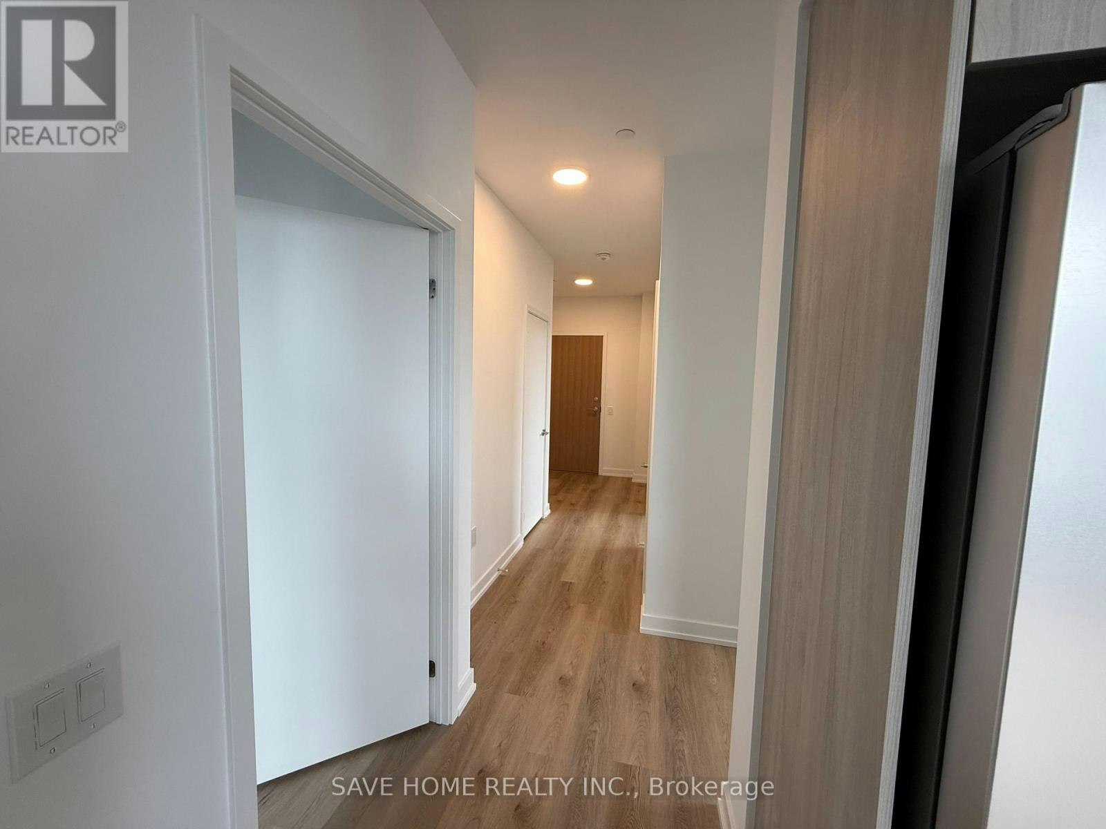 503-395 Square One Drive, Mississauga, ON, L5B 0P6 - 2
