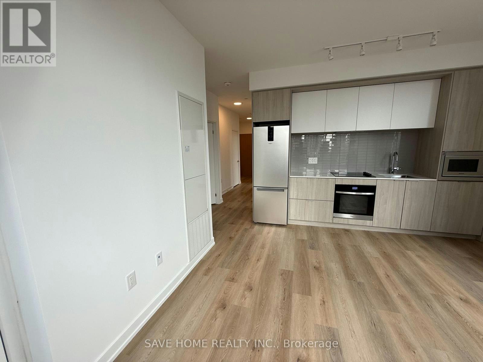 503-395 Square One Drive, Mississauga, ON, L5B 0P6 - 11