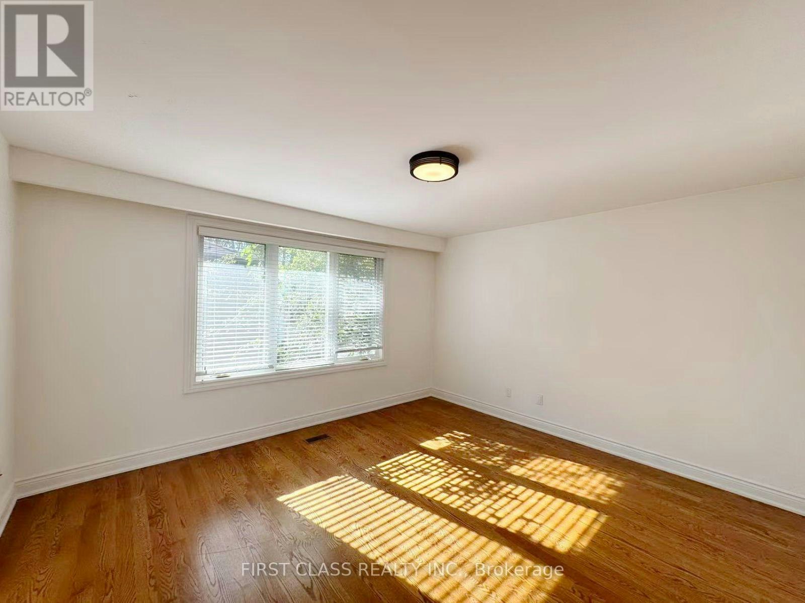 202 Goddard Street, Toronto, ON, M3H 5E6 - 20