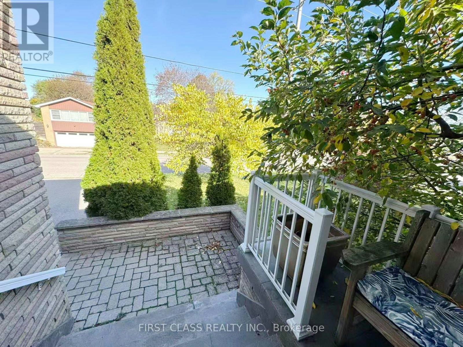 202 Goddard Street, Toronto, ON, M3H 5E6 - 2