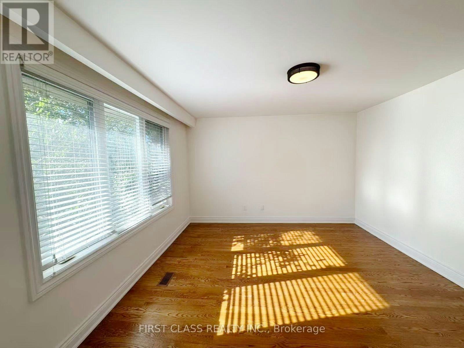 202 Goddard Street, Toronto, ON, M3H 5E6 - 24