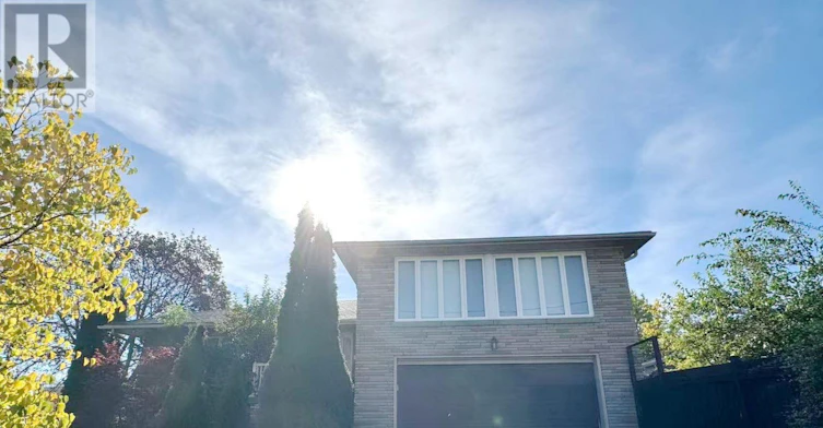 202 Goddard Street, Toronto, ON, M3H 5E6