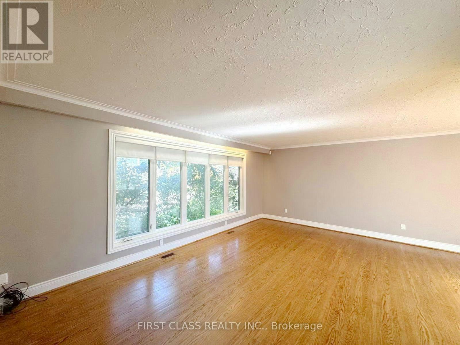 202 Goddard Street, Toronto, ON, M3H 5E6 - 8