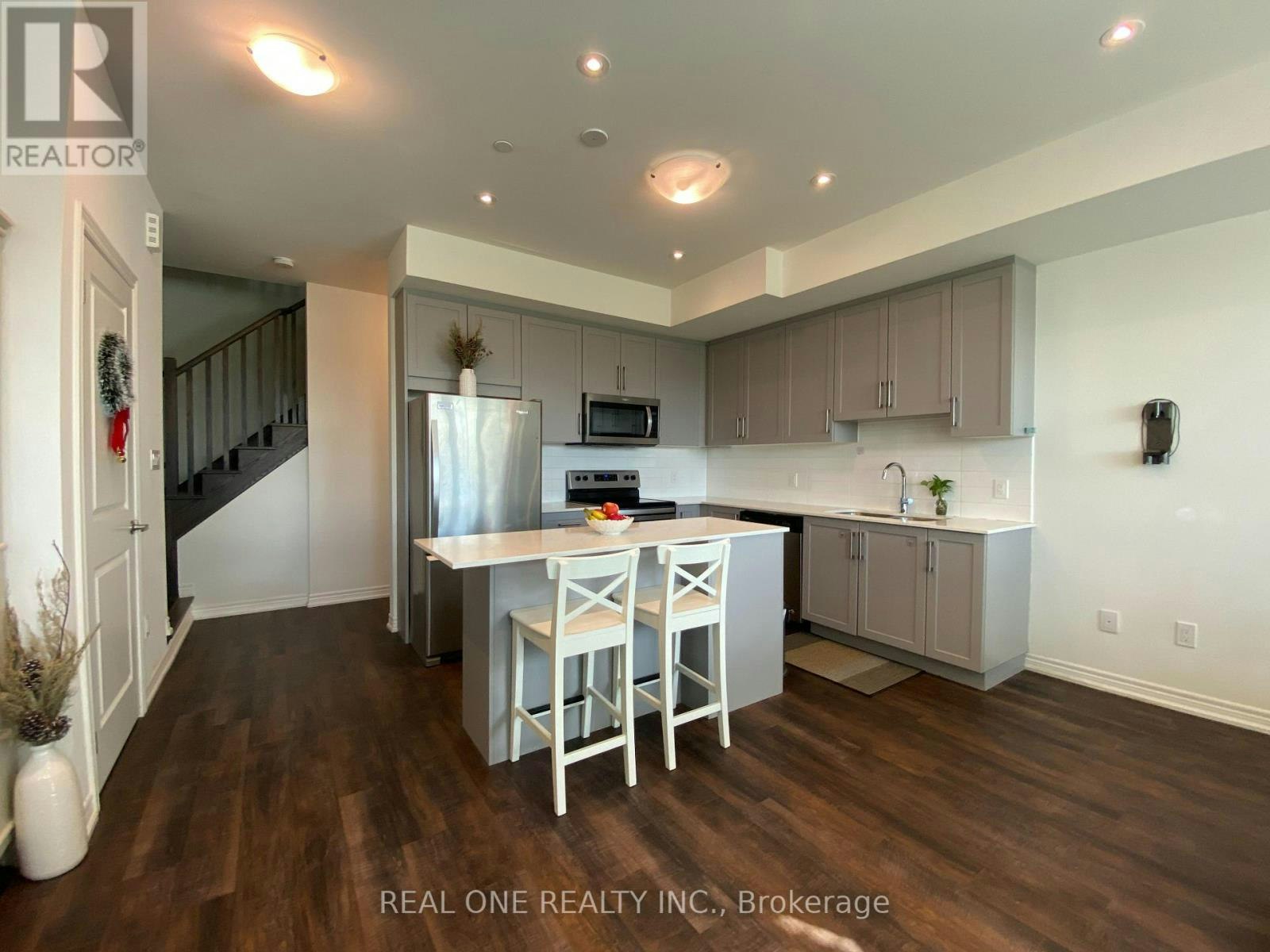 30-2199 Lillykin Street, Oakville, ON, L6H 0X6 - 2
