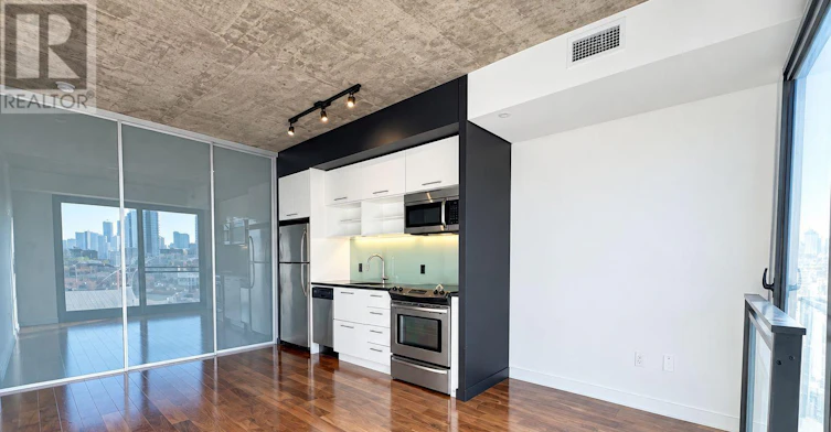 522-51 Trolley Crescent, Toronto, ON, M5A 0E9 - 3