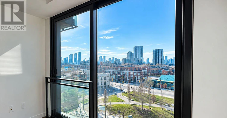 522-51 Trolley Crescent, Toronto, ON, M5A 0E9 - 5
