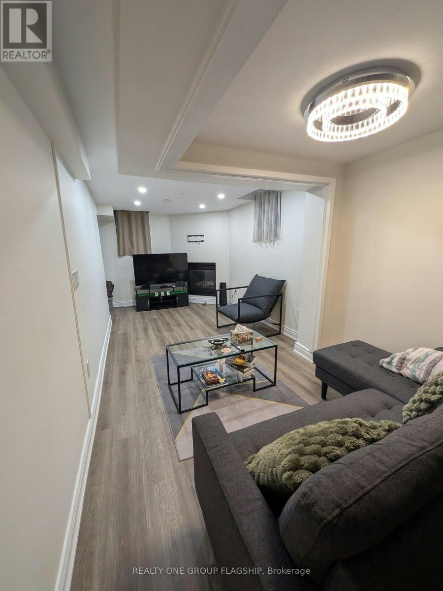 3665 Colonial Lower Drive, Mississauga, ON, L5L 4P2 - 6