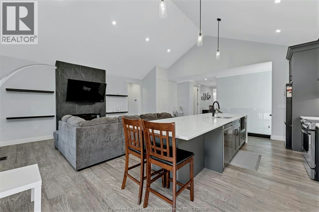 394 Matese Street, Lakeshore, ON, N0R 1A0 - 10