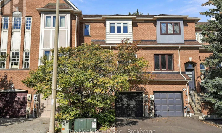 32 Harbourview Crescent