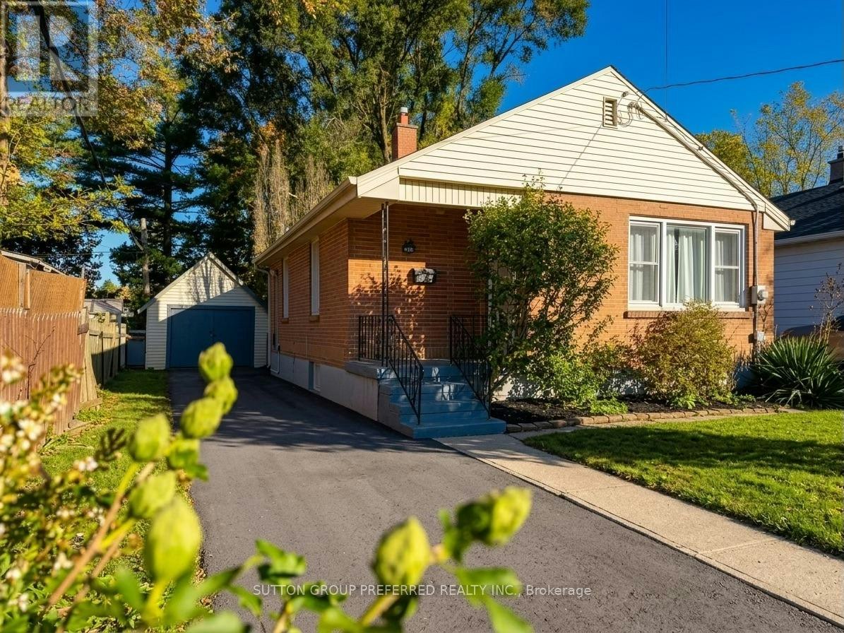 1622 Leonard Street, London, ON, N5W 3G6