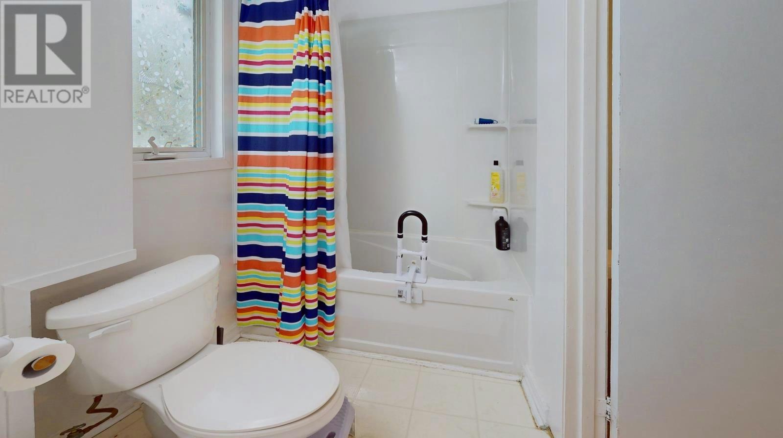 1A Mcfarlane Street, St Johns, NL, A1C 4T5 - 19