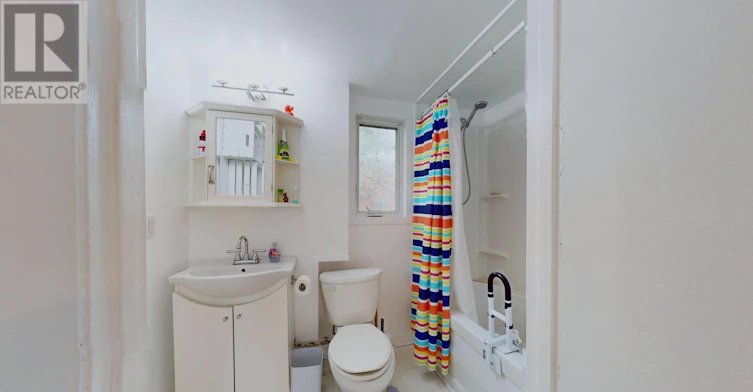 1A Mcfarlane Street, St Johns, NL, A1C 4T5 - 18