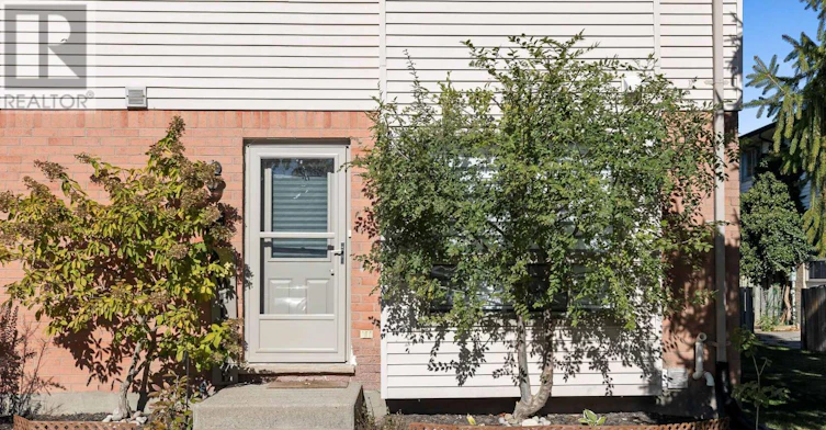 53-355 Sandringham Crescent, London, ON, N6C 5K3 - 2