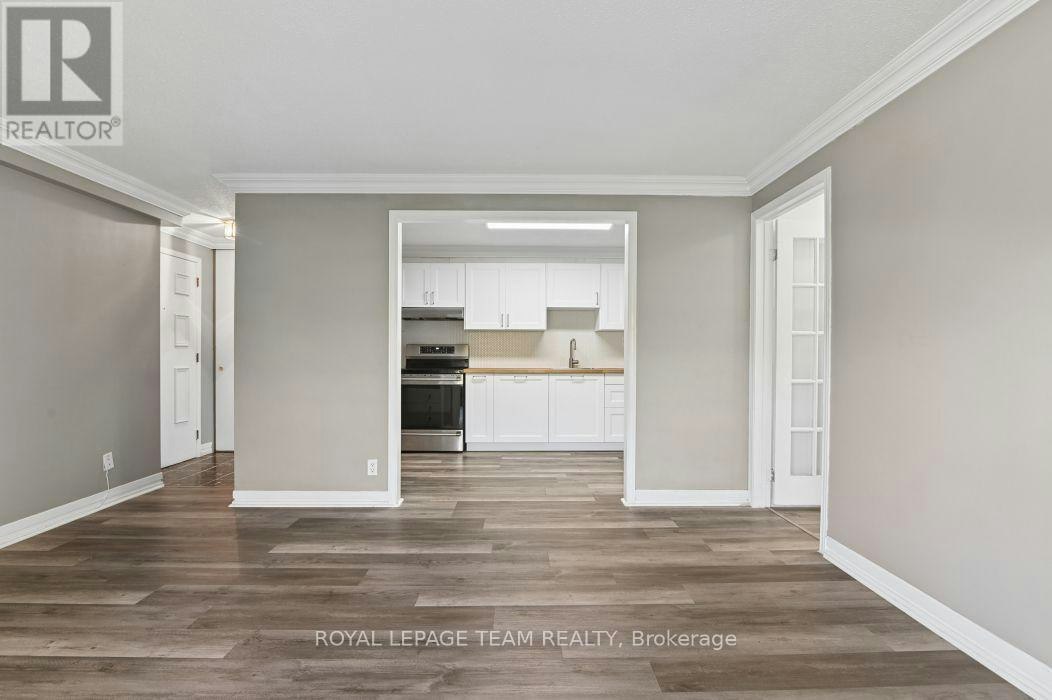 10-49 Sumac Street, Ottawa, ON, K1J 7T7 - 8