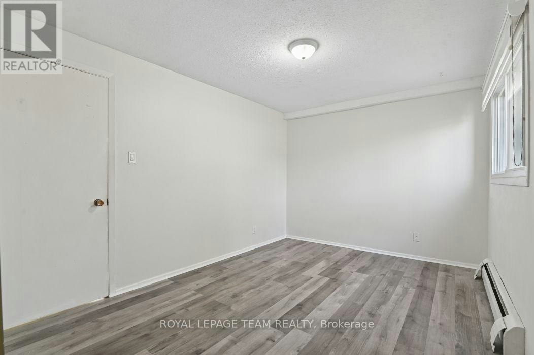 10-49 Sumac Street, Ottawa, ON, K1J 7T7 - 19