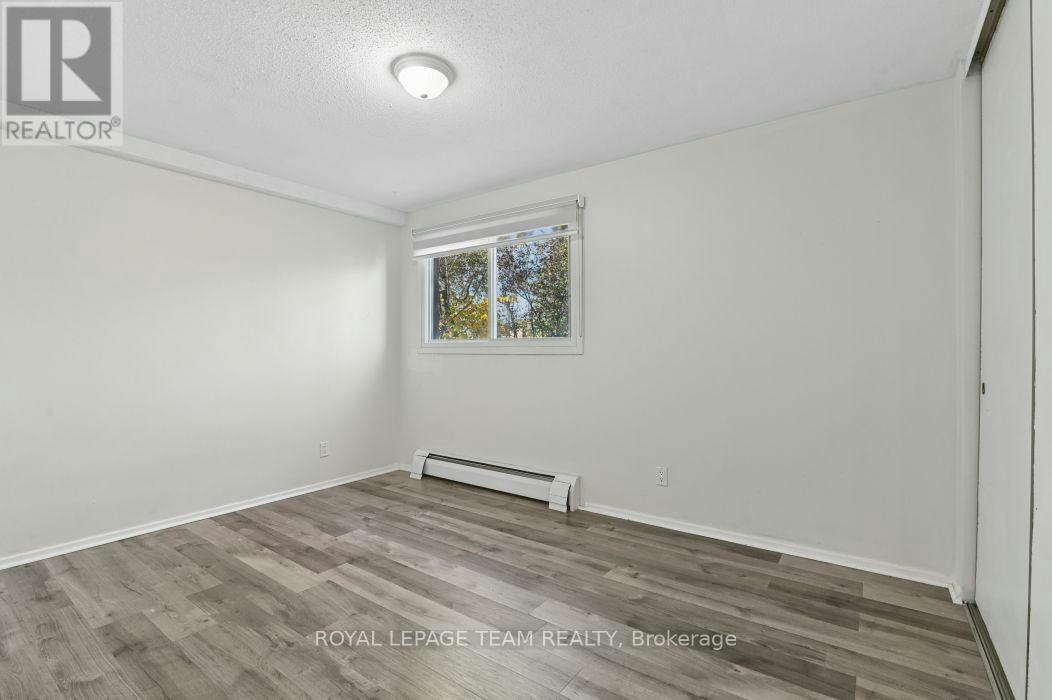 10-49 Sumac Street, Ottawa, ON, K1J 7T7 - 18