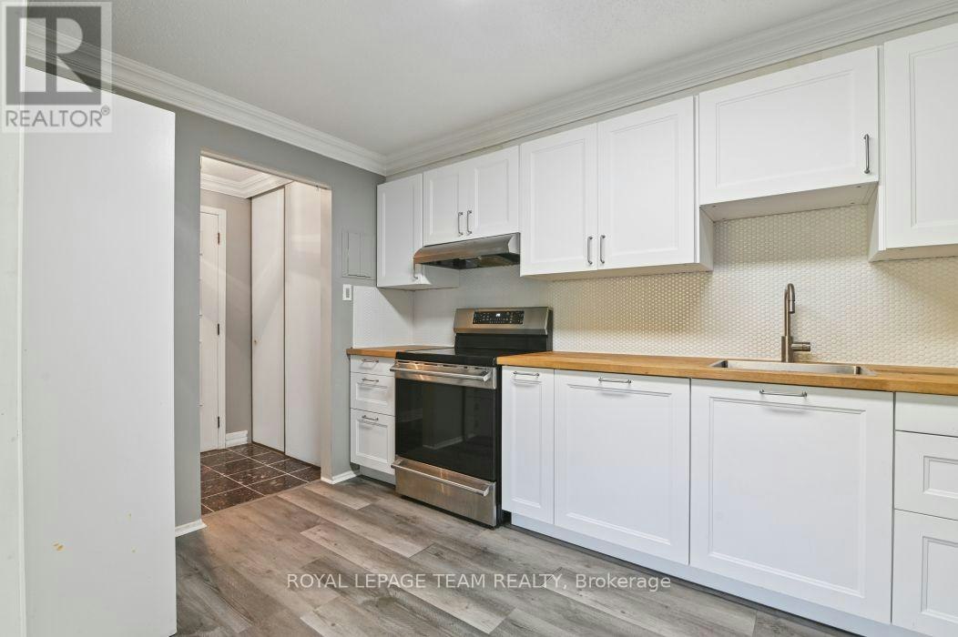 10-49 Sumac Street, Ottawa, ON, K1J 7T7 - 12
