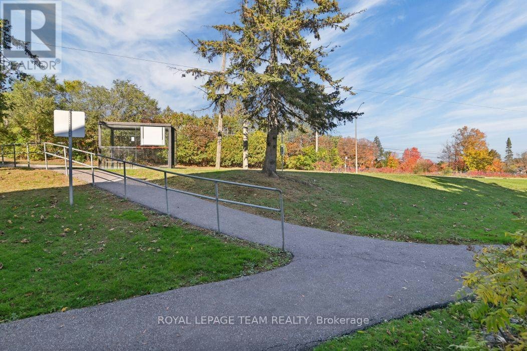 10-49 Sumac Street, Ottawa, ON, K1J 7T7 - 34