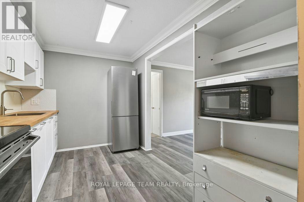 10-49 Sumac Street, Ottawa, ON, K1J 7T7 - 14